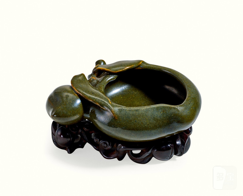 清中期 茶叶末釉桃形洗